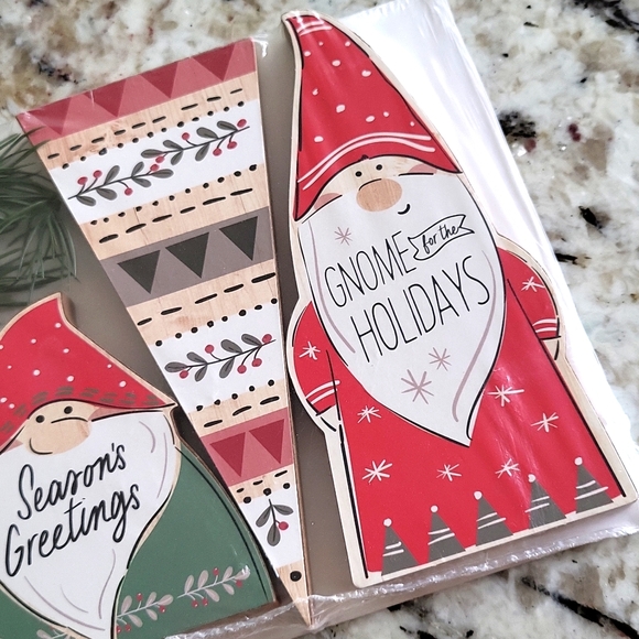 Gnome for the Holidays Christmas Decor - Picture 3 of 7